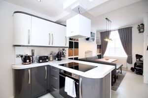 Kitchen/Diner- click for photo gallery